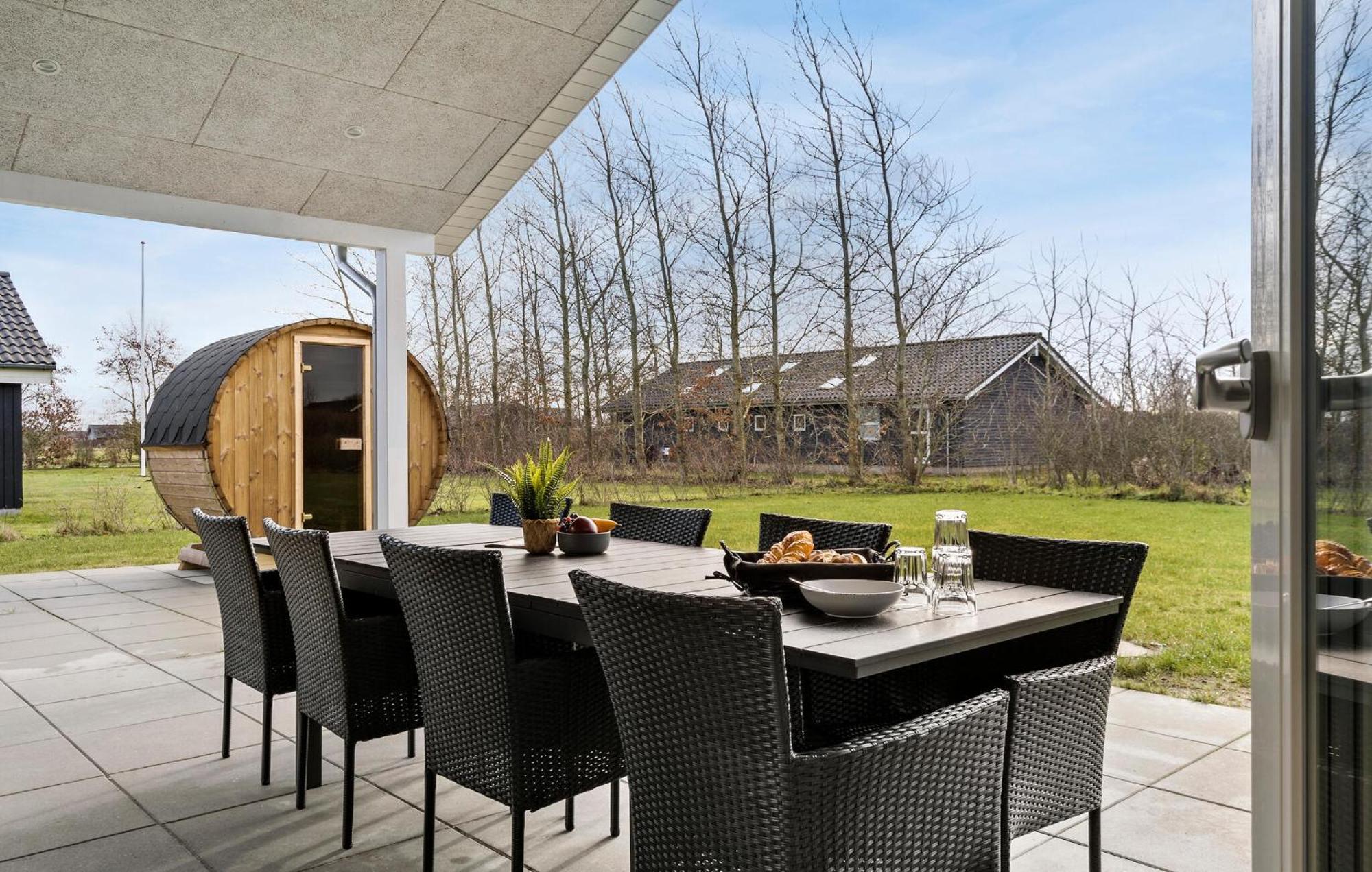 Beautiful Home In Tarm With Sauna Екстер'єр фото